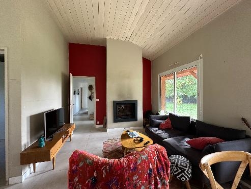 2 maisons à ossature bois sur 3 700 m²