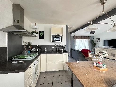 4 km du lac d'ARJUZANX, maison 3 chambres