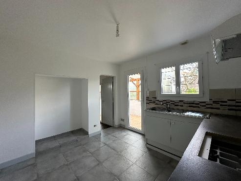 A LOUER maison indépendante 2 chambres