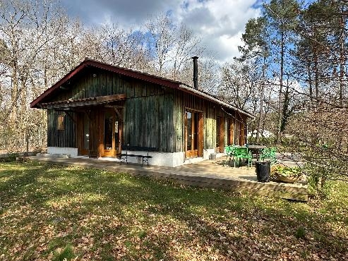 Chaleur et nature pour cette charmante maison ossature bois