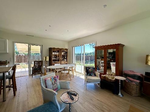 En campagne, villa moderne aux belles prestations
