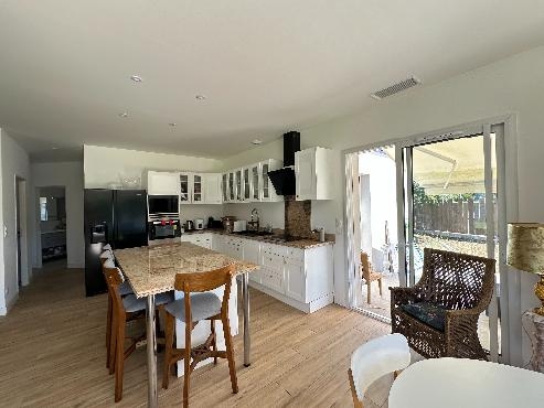 En campagne, villa moderne aux belles prestations