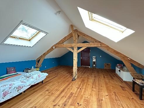 Maison de campagne rénovée sur 1 hectare près tous commerces