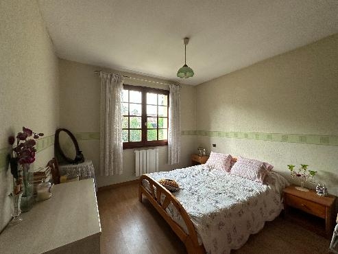 Maison de style landais, 4 chambres sur 4 400 m² de terrain