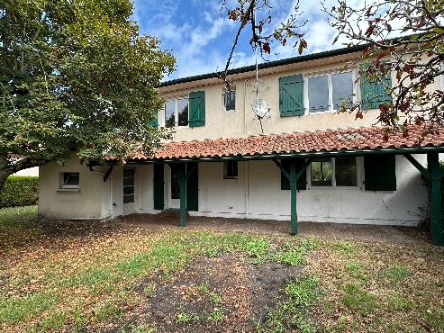 Maison spacieuse, 4 chambres près tous commerces