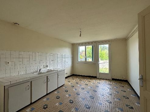 Maison spacieuse, 4 chambres près tous commerces