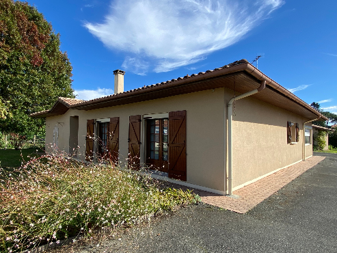 Maison spacieuse et confortable, près tous services !