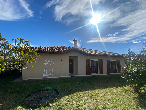 Maison spacieuse et confortable, près tous services !
