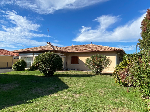 Maison spacieuse et confortable, près tous services !