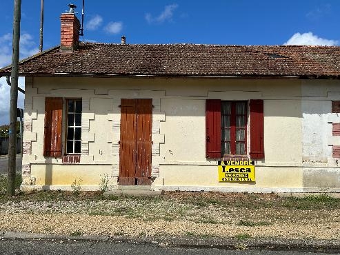 Maisonnette A RENOVER