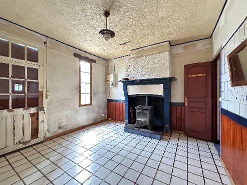 Maisonnette A RENOVER