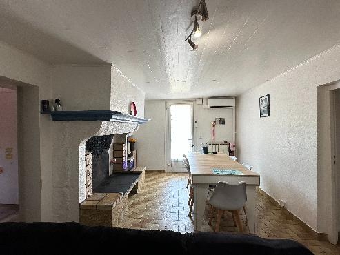 Maisonnette habitable de suite, 2 chambres et jardinet